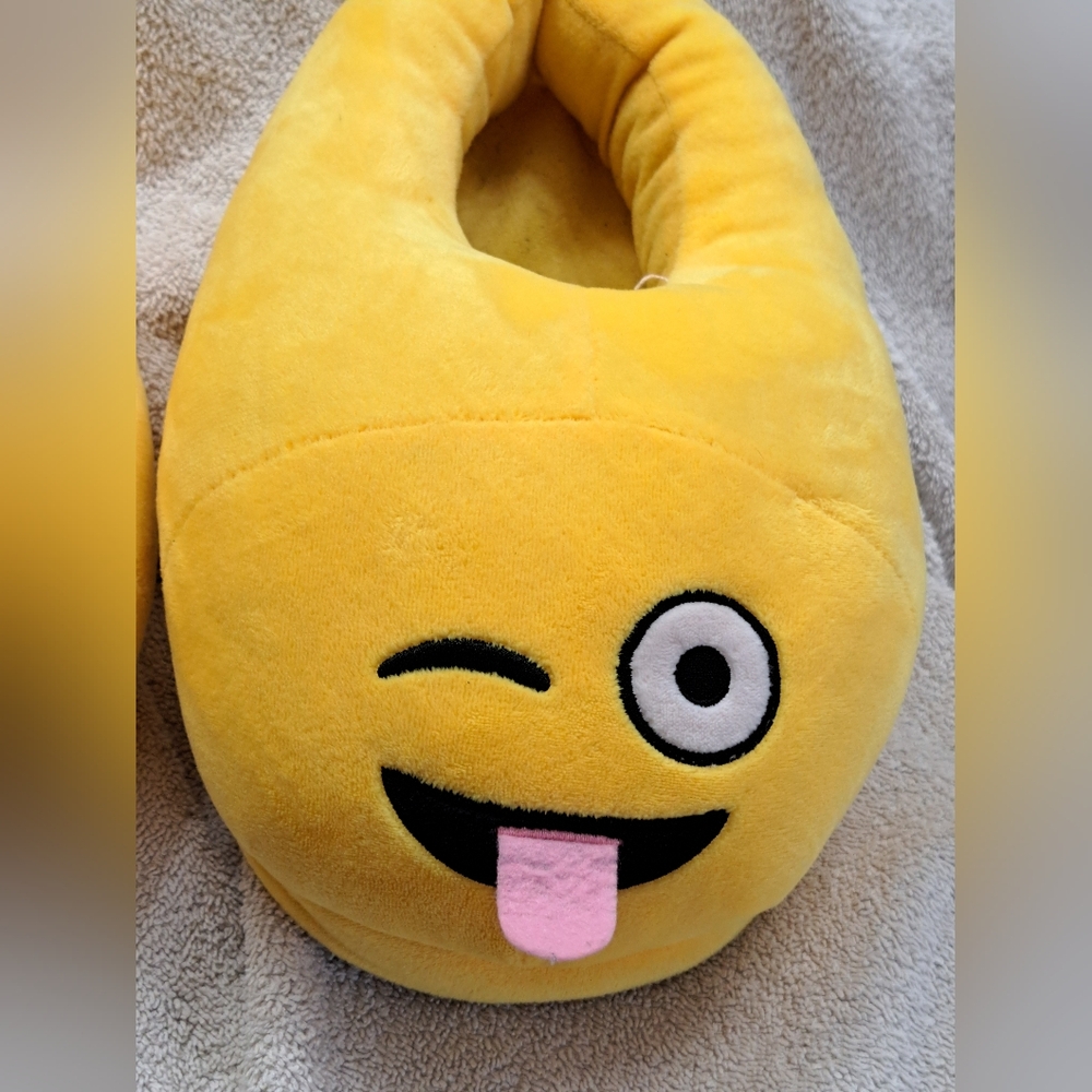 Yellow Emoji Women's Slippers